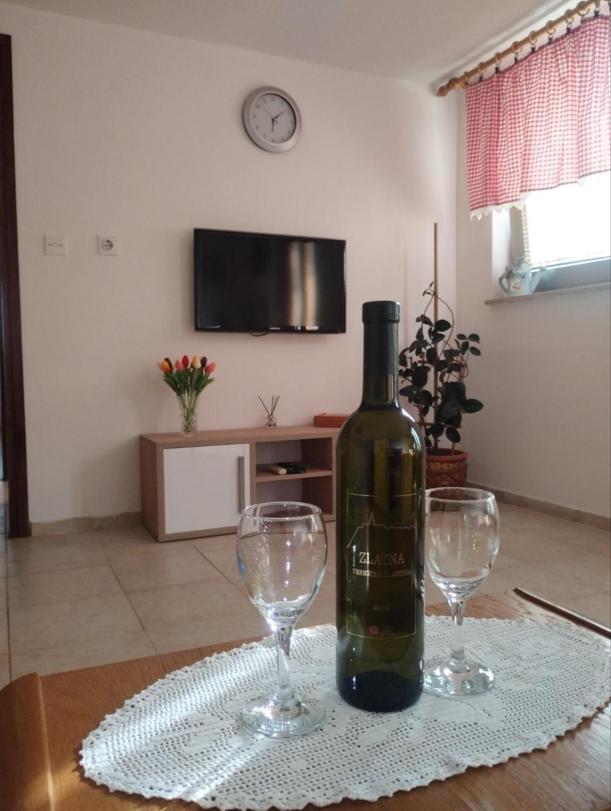 Apartman Tri Palme Gabonjin Esterno foto