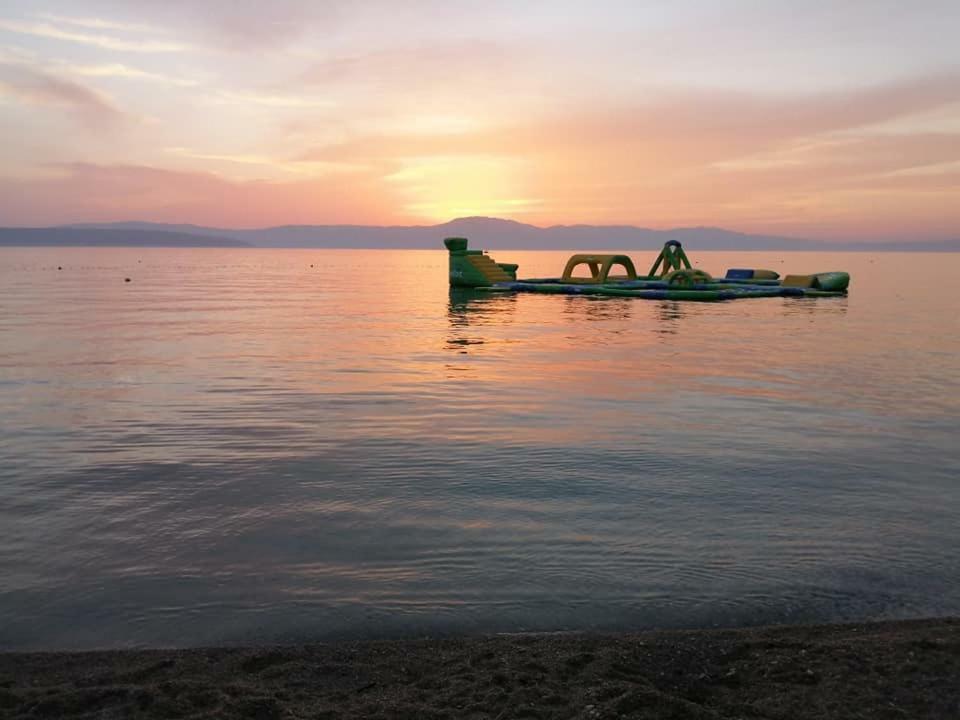 Apartman Tri Palme Gabonjin Esterno foto