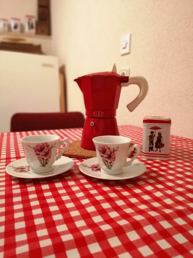 Apartman Tri Palme Gabonjin Esterno foto